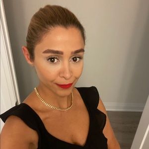 Meet your Posher, Bahar